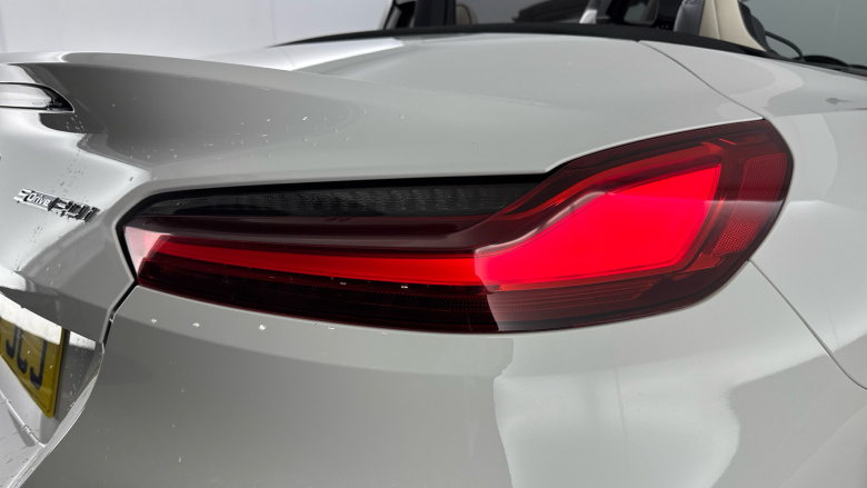 BMW Z4 sDrive 20i M Sport 2dr Auto Petrol Roadster